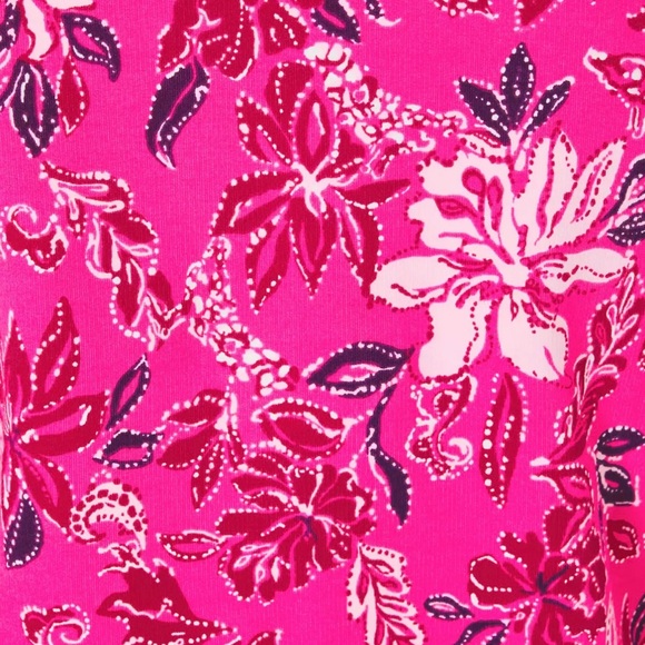Brand New Lilly Pulitzer Leona UPF 50+ Jacket Passion Fruit Pink Giraffic Park L - Picture 4 of 4